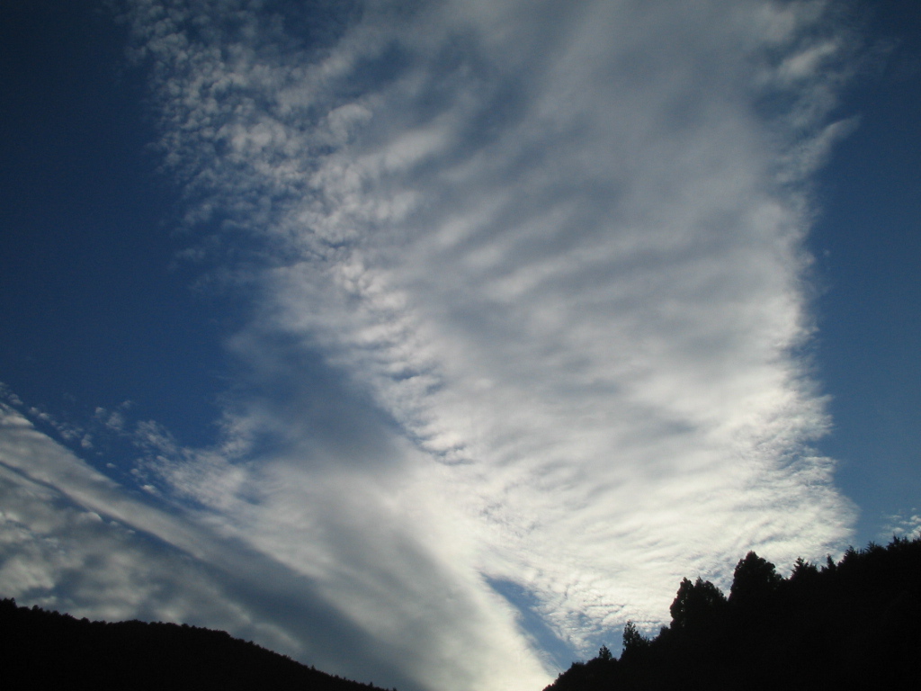 山あいはもう薄暮